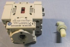 Allen Bradley 194E-A32-1752 Ser B Disconnector Switch 32A 600VAC Missing Screws