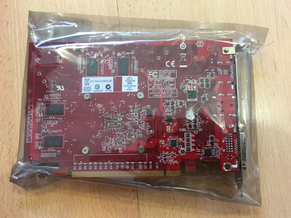 New, HP AMD Radeon 637184-001 637997-001 HD 6570 1GB DDR3 DP DVI Video Card  - Image 2 of 4