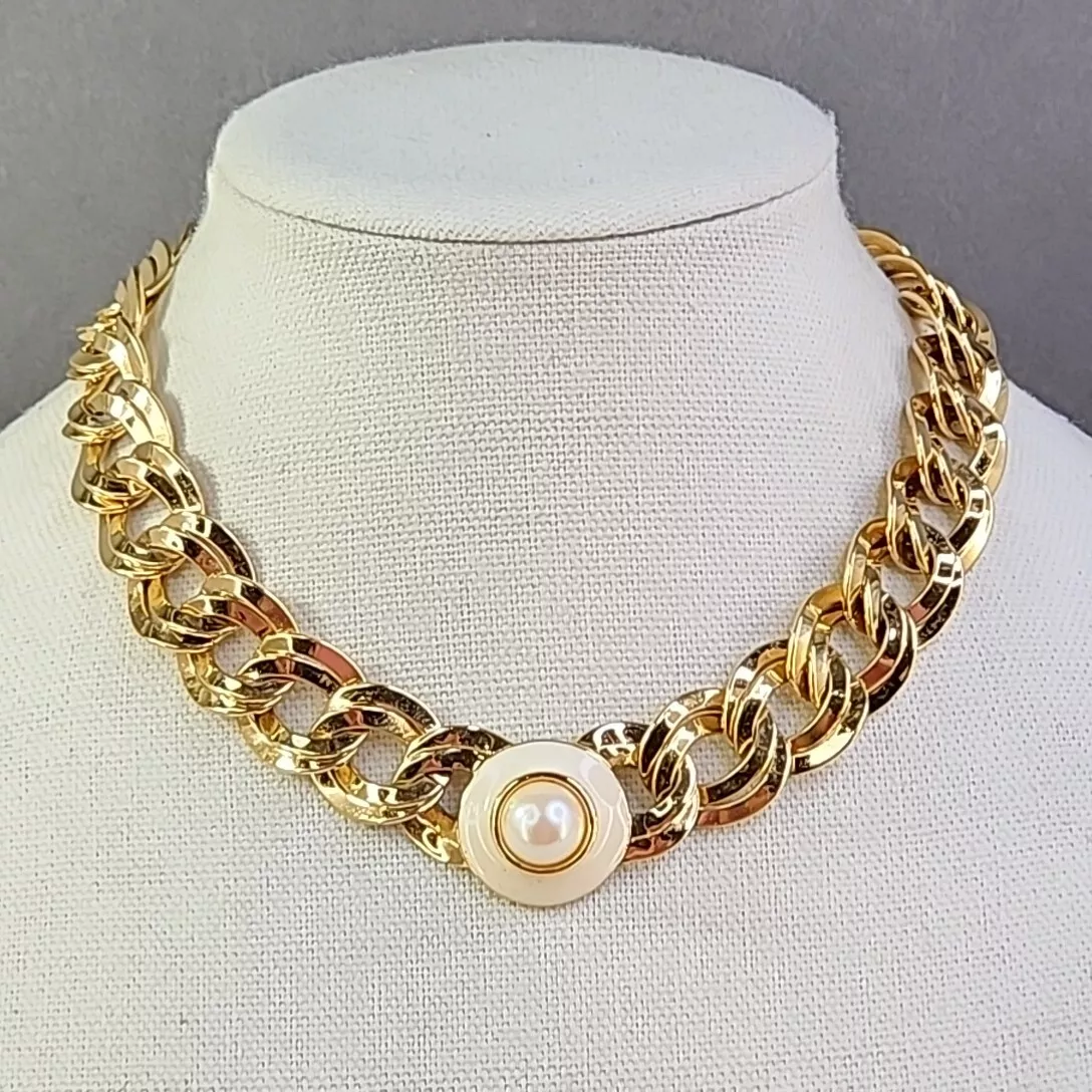 Monet Choker Necklace Vtg Gold Tone Chunky Double Curb Chain