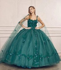 L/2X Green Emerald Quinceañera Dress