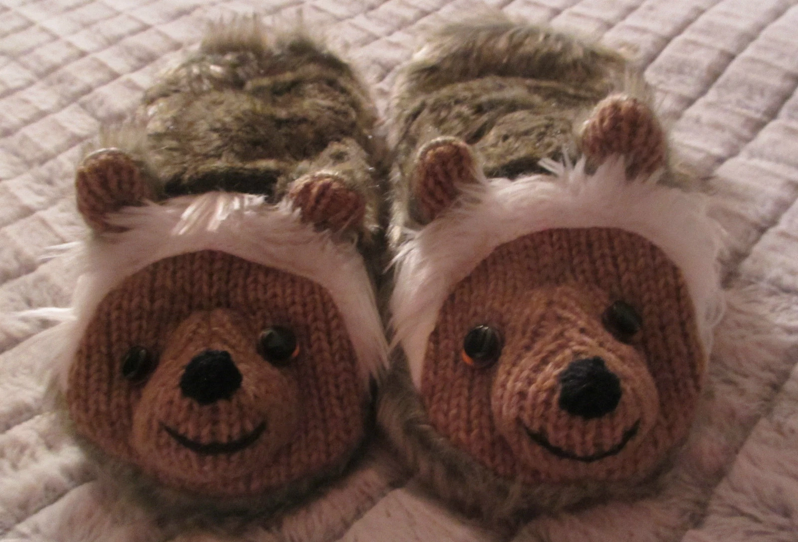 deLux HEDGEHOG MITTENS knit LINED puppet ADULT plush animal hedghog MITTS gift