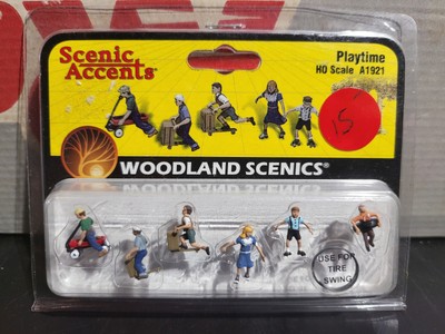 Woodland Scenics Scenic Accents A1921, Playtime, Children Playing, HO Scale