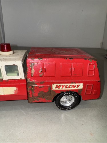 Nylint Snorkel Fire Rescue Truck - Picture 3 of 12