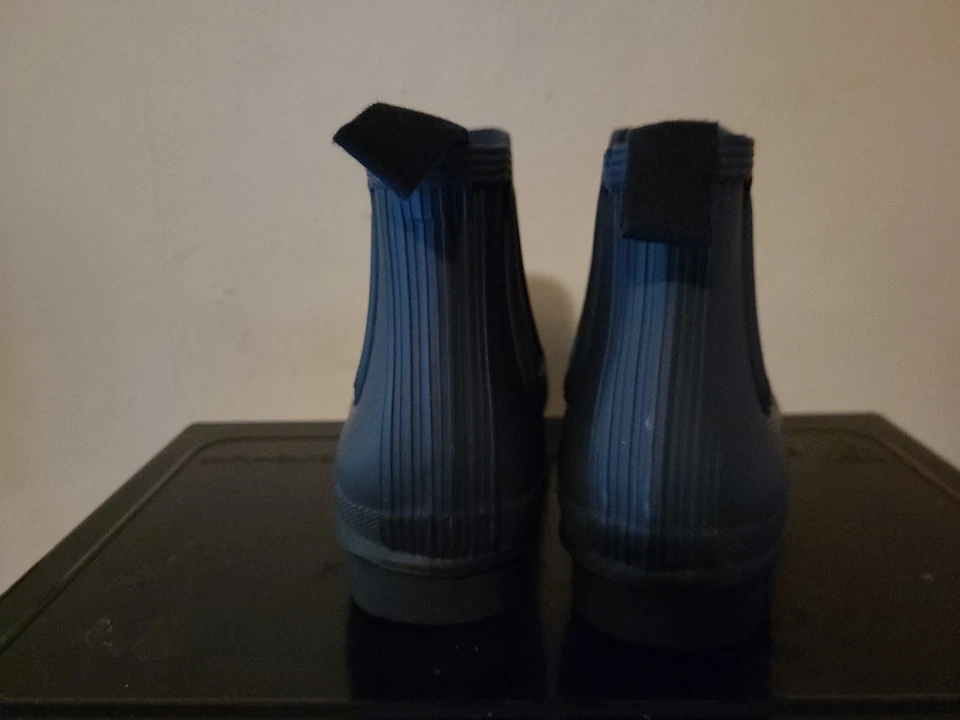 Hunter WFS2006RMA-BLK Chelsea Bota de Lluvia para Mujer, Talla US 8 - Negra con Borde Gris Foto 3 de 4