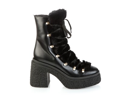 Authentic Loriblu Leather Italian Designer Collection Bootie