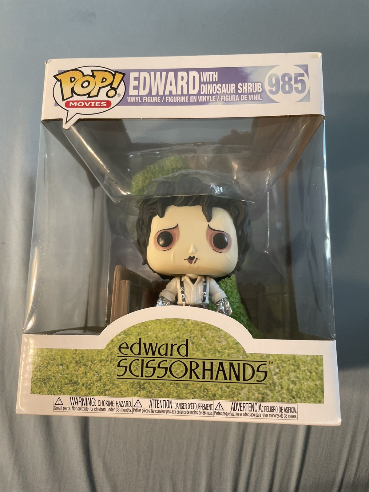 Edward Scissorhands: Edward &Amp; Dinohedge Pop! Deluxe Vinyl Figure