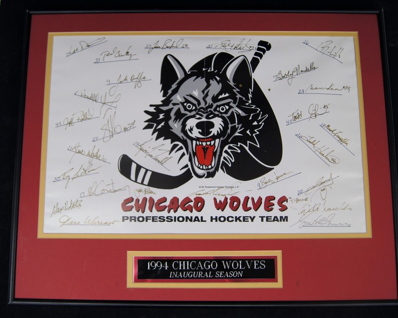 Signed and Framed 1994 Chicago Wolves Team Signed Poster PSA/DNA LOA