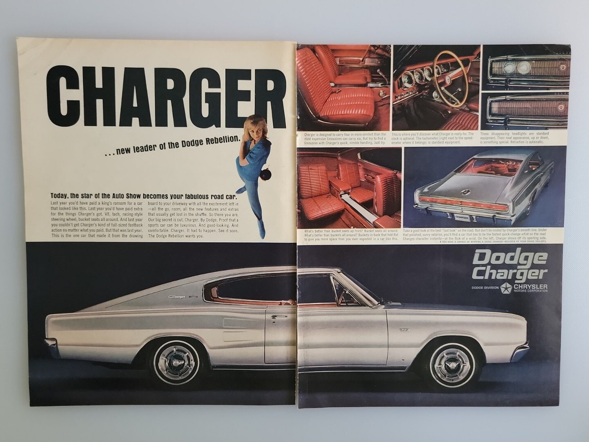 DODGE CHARGER 1966-1974 の雑誌 DODGE CHARGER 1966-1974 の雑誌 Magazine Car Print ad 1973 73
