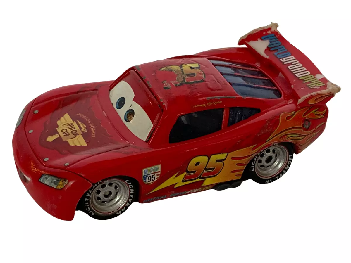 Disney Cars Lightning McQueen