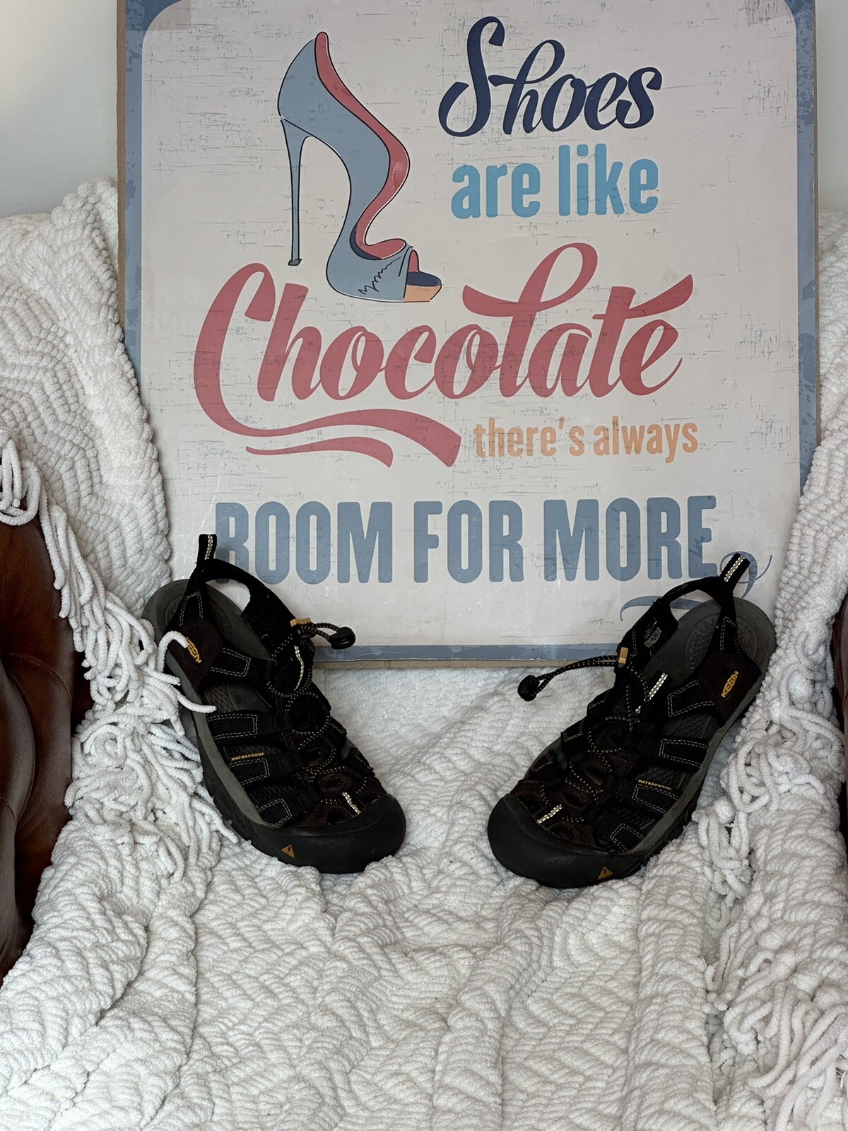 Sandali da trekking KEEN Newport H2 neri impermeabili all'aperto da donna taglia 7 5