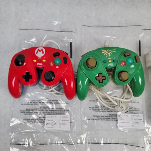 Wii U Pro/3rd-Party, Mario/Legend of Zelda FightPad, Pink Wiimote, Nyko Blaster - Picture 4 of 6