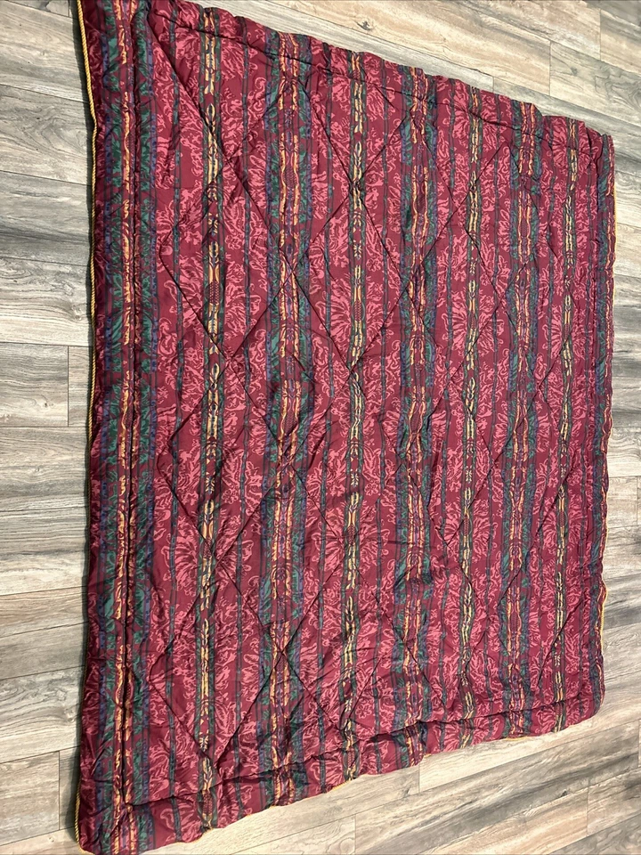 Vintage Cannon Colorful Comforter & Bed Skirt Queen/Full Made in USA 84 by 74 - Image 4 of 4