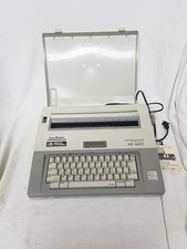 Vintage Smith Corona XD 4600 Portable Correcting Memory Electronic Typewriter thumbnail