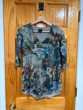 Inoah Artist Print Tunic Top Sz S Made in USA Boho Artsy Graphic Travel Scene