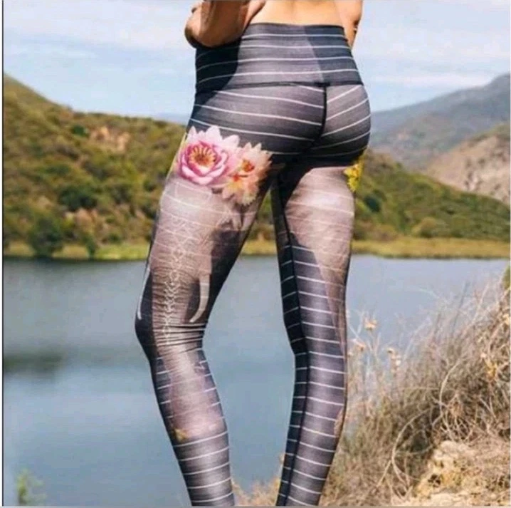 Leggings Teeki Mujer Pequeños Multicolor Love The Elephants Ropa Deportiva Foto 3 de 4