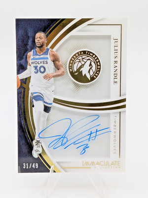 2024-25 Panini Immaculate Julius Randle Shadowbox Signatures Auto /49 #SS-JUL