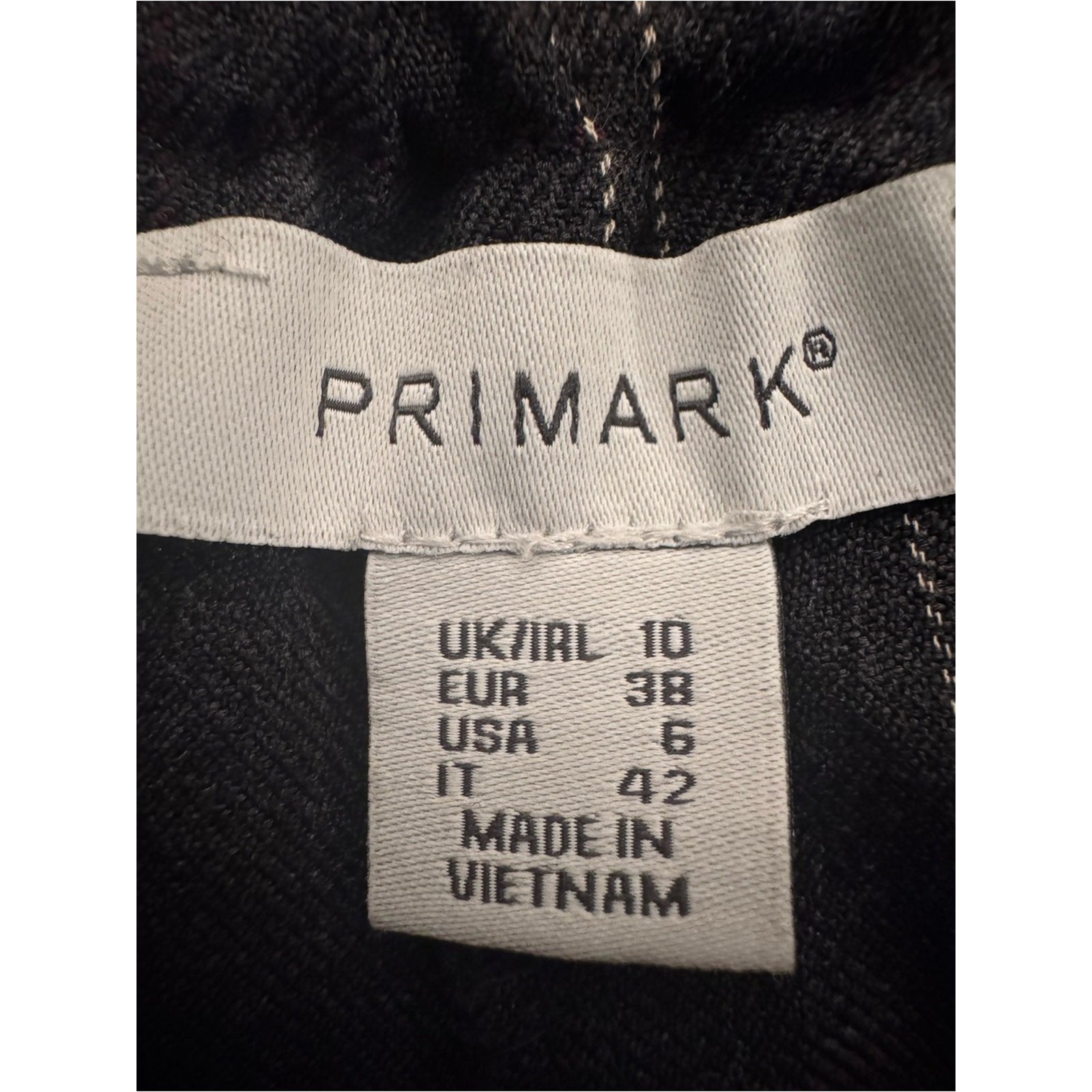 Primark Women's Gray Plaid Pleated Tapered Pants - Size 6 b18 image 2