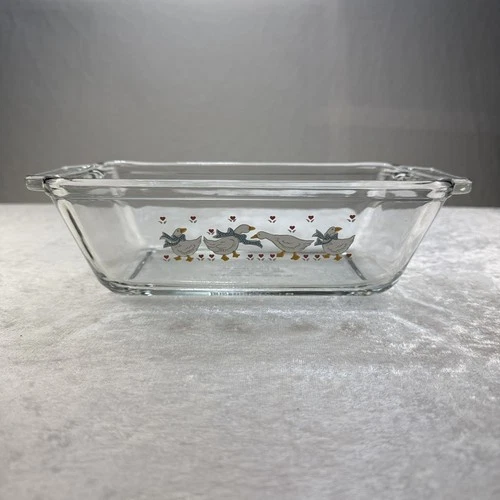 Vintage 1980’ s Anchor Hocking Country Geese Loaf Pan Farmhouse Cottage Core