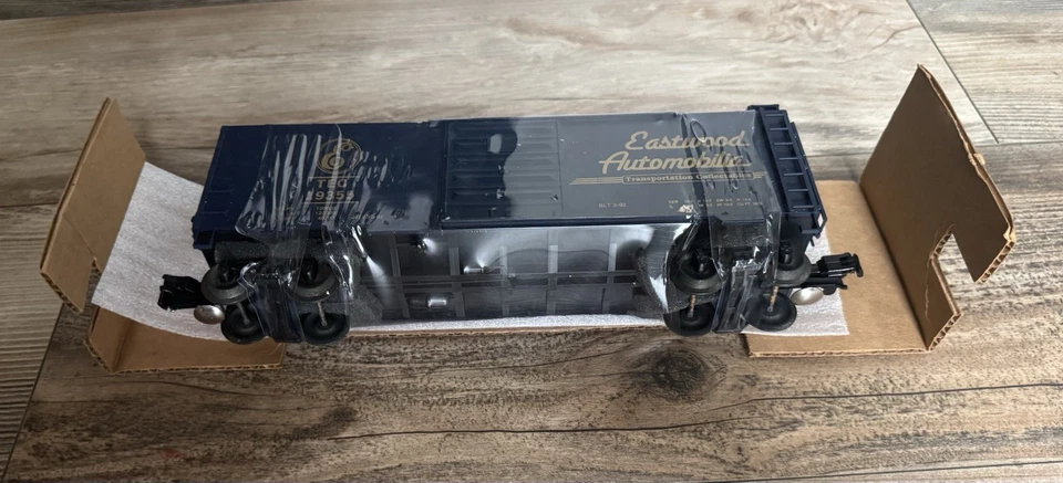 WEAVER ULTRA LINE Train Box Car O Gauge The Eastwood Automobilia TEC 19355🌟NEW! - Image 3 of 4
