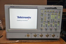 Tektronix TDS5054B-NV-AV 500 MHz 5GSa/s 4 Channel Scope