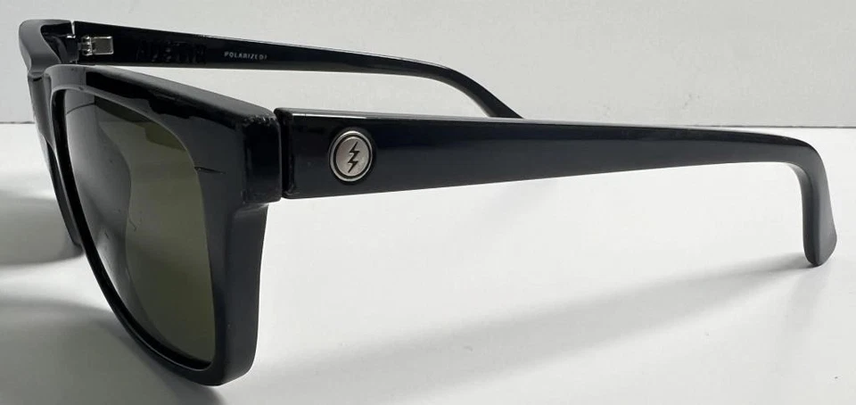 电动视觉奥斯汀哑光黑色太阳镜二手阅读 — 第 2/4 张图片