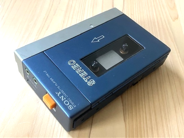 SONY Walkman TPS-L2 Cassette Player Stereo 1st Generation Vintage