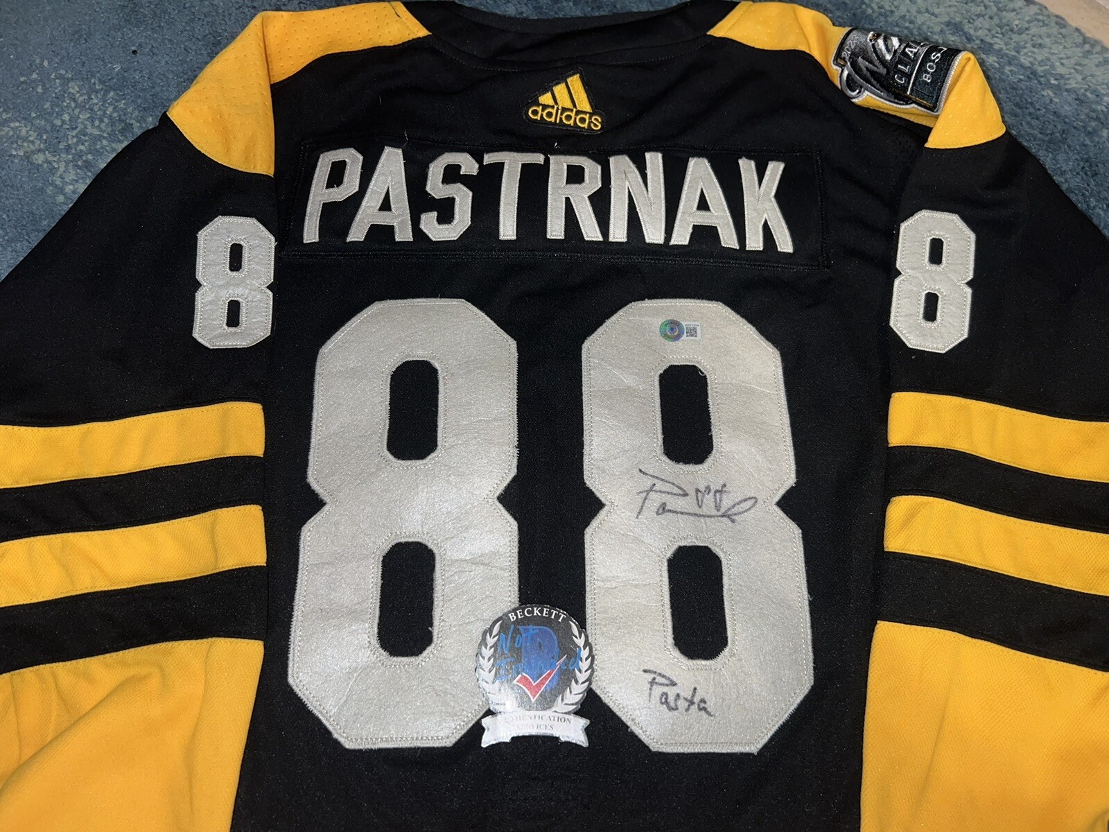 David Pastrnak Signed Boston Bruins Jersey Superstar Pasta Beckett #2 