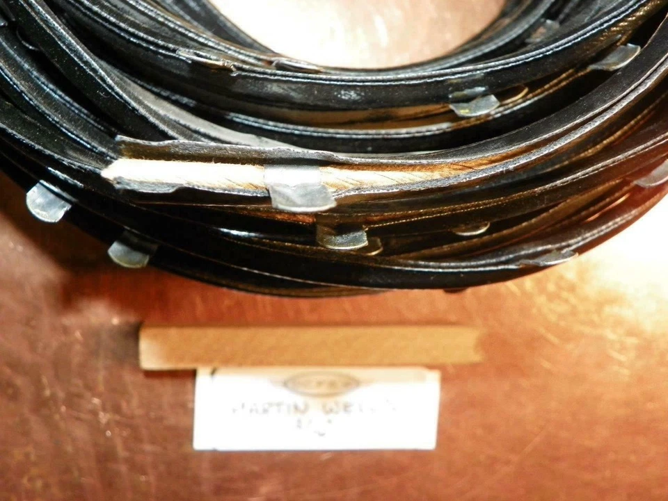 ¡¡¡¡NOS!!!! Martin Wells 3/16" Vinilo Negro Guardabarros Welting 75 Pies Rollo con Herramienta de Instalación Foto 3 de 3