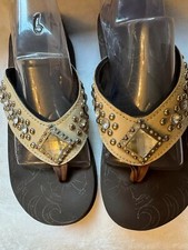 MONTANA WEST Beige Bedazzled Wedge Flip Flops Size 9