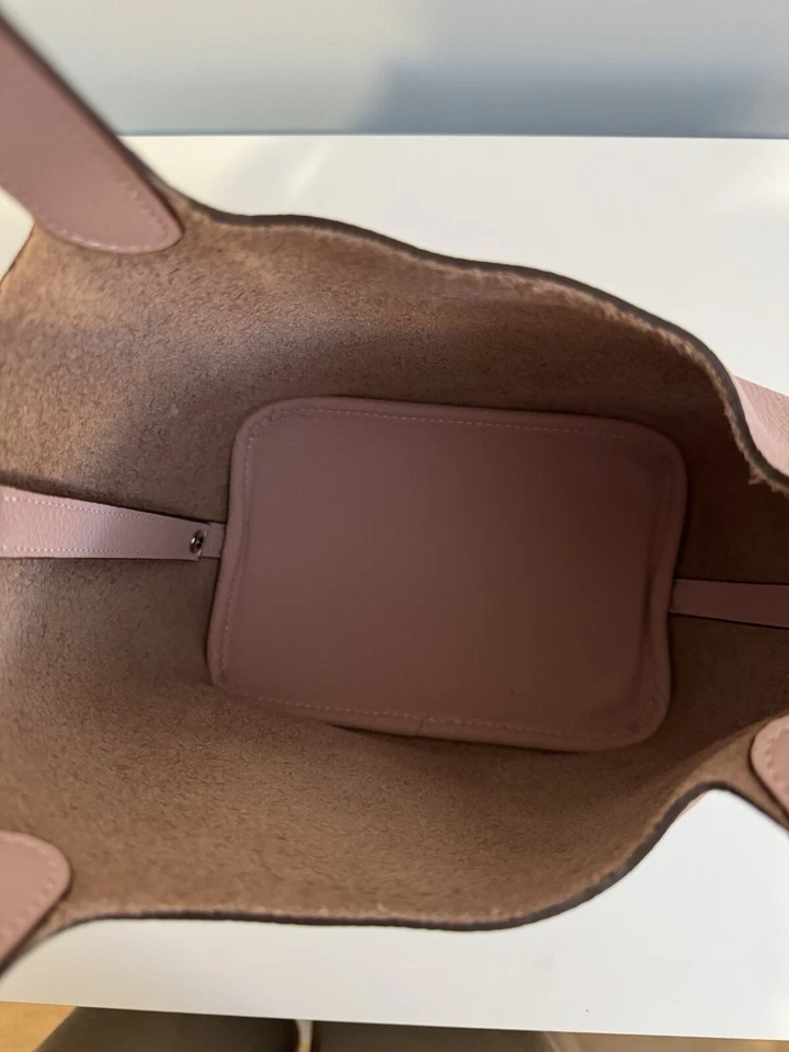 Bucket Tote in 3Q Rose Sakura - Imagem 2 de 4