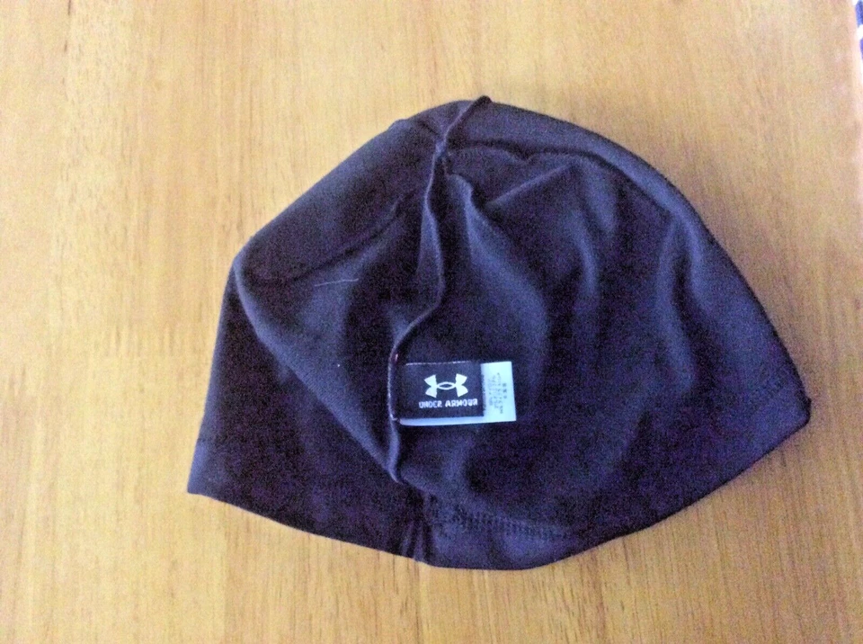 Gorra de reloj Under Armour PO# 5186 de segunda mano-color negro para hombre M-Afganistán usada-bonita Foto 4 de 4