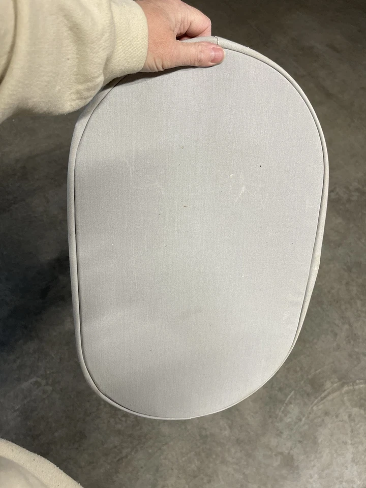 Cesta de lavandería Pottery Barn Kids de tela con asa Foto 4 de 4