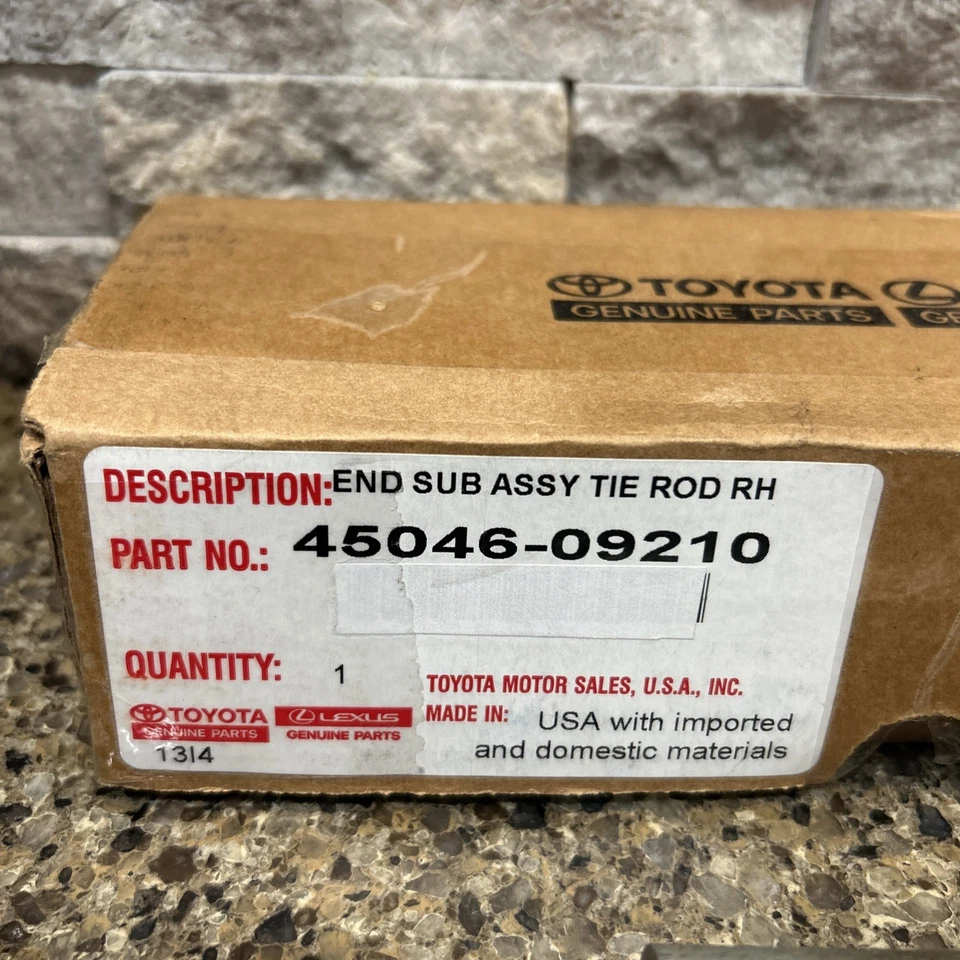 Nuevo OEM Toyota Tundra Sequoia barra de dirección extremo de barra de amarre (derecha) 45046-09210 Foto 2 de 4