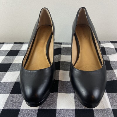 Corso Como Del Black Pumps 3.5 Heels Rhinestone Accent On Bottom Size 8.5