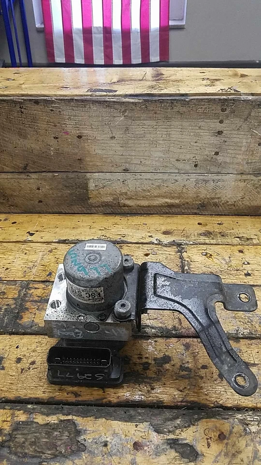 2013 HYUNDAI ELANTRA (KOREA BUILT COUPE) ABS UNIT ANTI LOCK BRAKE PUMP ACTUATOR - Image 2 of 4