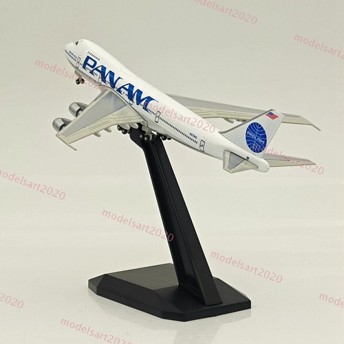 Modelo de avión diecast escala 1:400 RM Pan Am Boeing 747-100 N4704U - Imagen 5 de 9