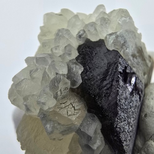 UV Calcit auf Amethyst Streep Mine Goboboseb Namibia 38*25*27mm Sammlung - Bild 7 von 8