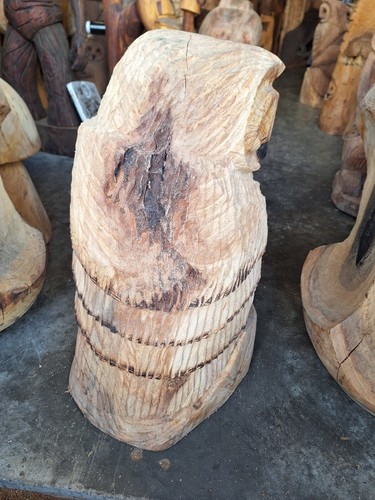 KETTENSÄGE SCHNITZEULE GROSSE GESCHENKIDEE ULME HOLZ HAUS GARTEN SKULPTUR KUNSTHANDWERK - Bild 6 von 8