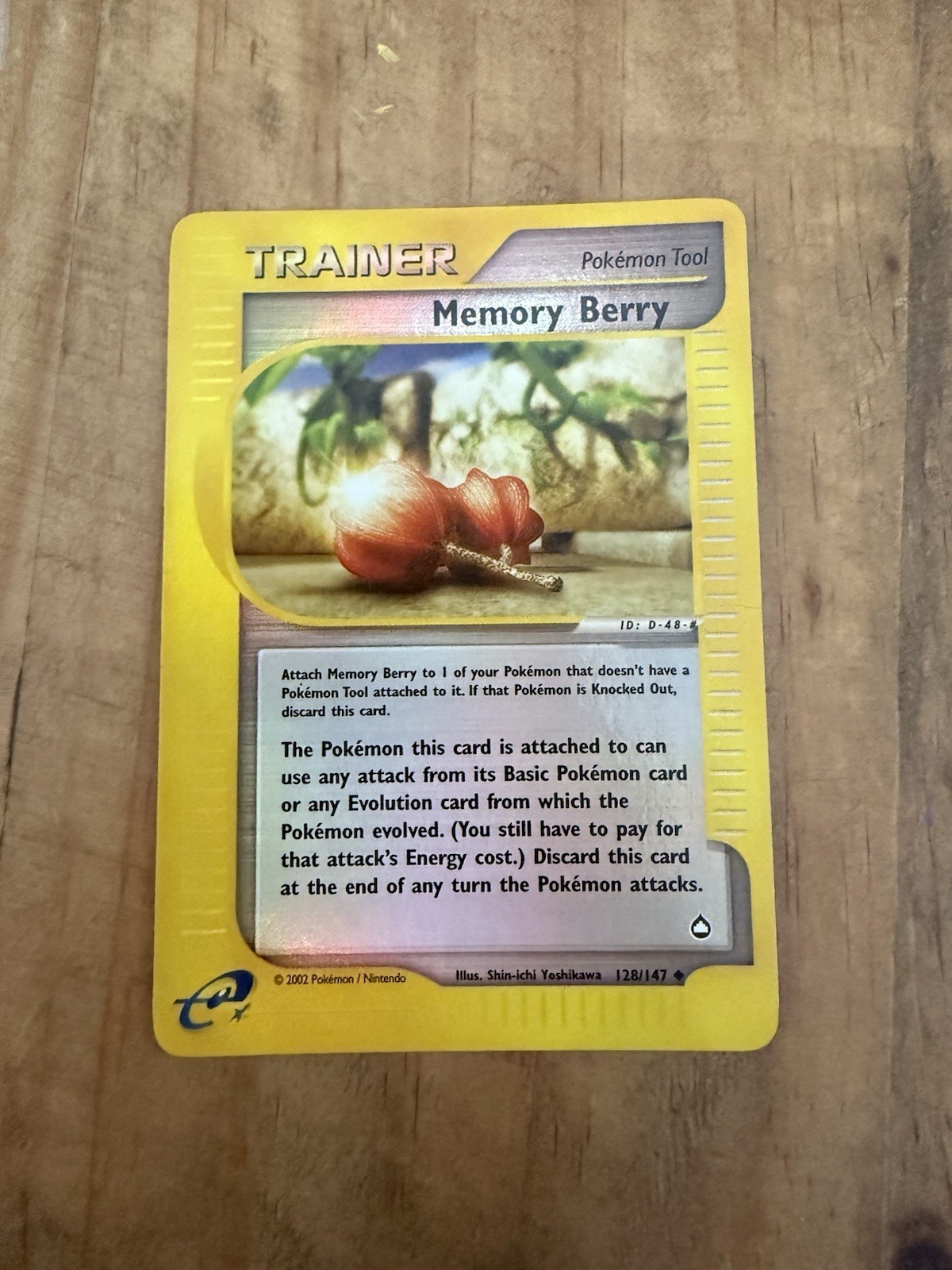 Pokémon TCG 2002 Memory Berry 128/147 Aquapolis Trainer Reverse Holo LP++