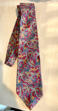 KARL LAGERFELD All Silk Men's Neck Tie Made in Italy Red Maroon Paisley Blue Vtg