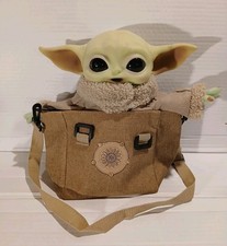 Star Wars The Mandalorian The Child Grogu Baby Yoda Talking Doll w/ Satchel Bag