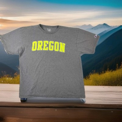 Oregon Ducks Shirt Men's XXL 2XL Grey Classic Graphic Crew Neck Champion S/S 