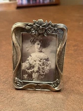 Vintage Art Nouveau Floral Metal Picture Frame 4.25” x 3” Pewter Tone Mini Frame