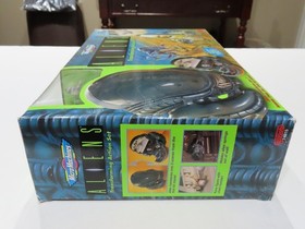 Aliens - Micro Machines - Transforming Action Set - 1997 - New In Box - SEALED