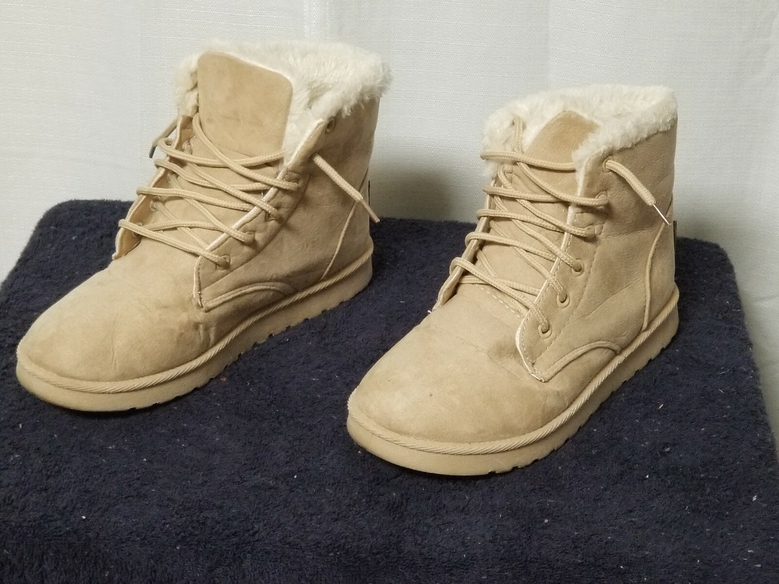 Picture 1 of 6