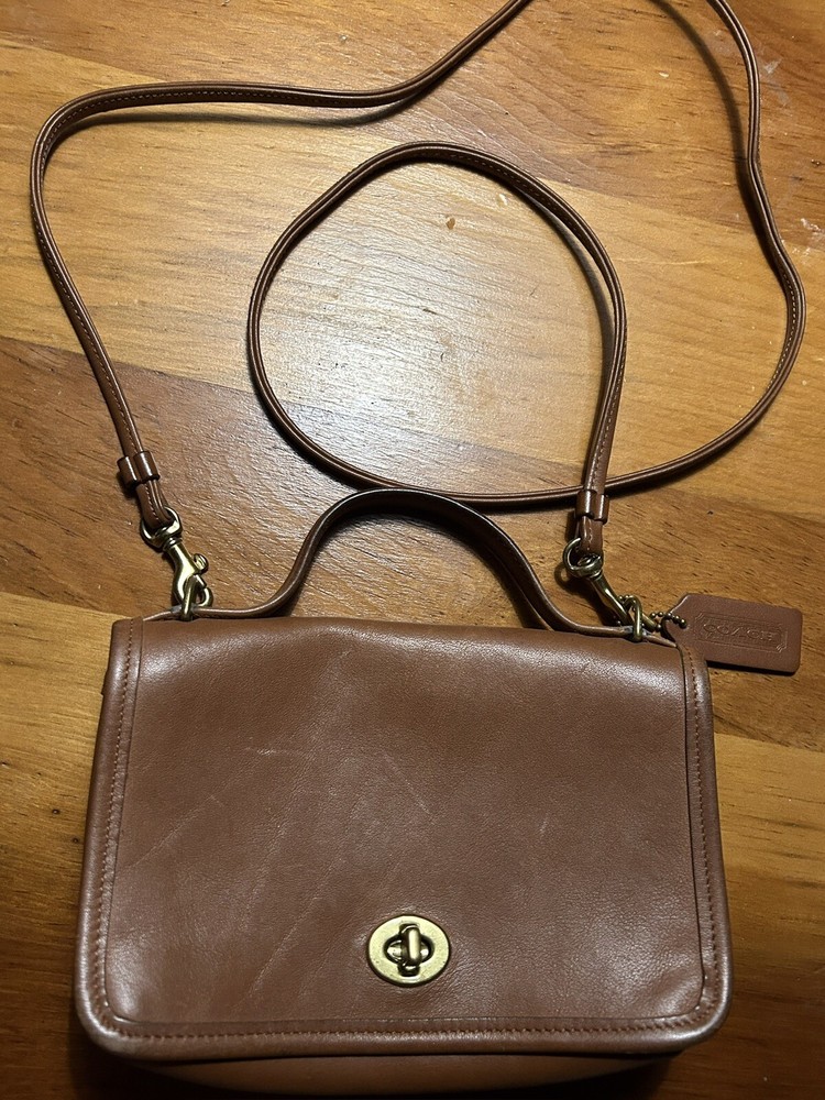 Coach 9924 Vintage Casino Crossbody Bag in British Tan, Top Handle