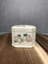 Cho-Cho San Francisco Takahashi Porcelain Trinket Box Butterflies And Flowers