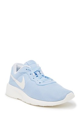 nike tanjun baby blue