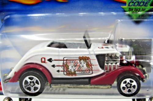 HOT WHEELS 2002 TRUMP CARS SERIES 33 FORD ROADSTER