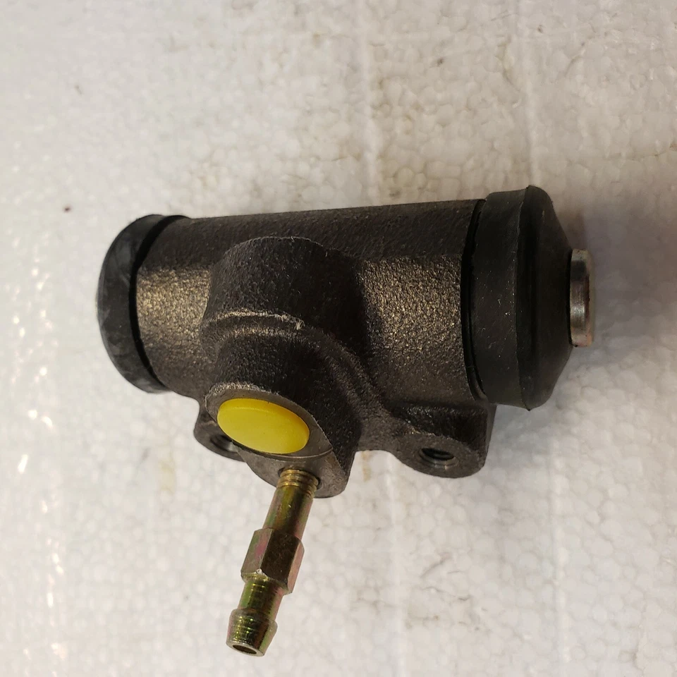 MIDAS WC1769 WHEEL CYLINDER, AUTOZONE AZ33920 - Image 2 of 4